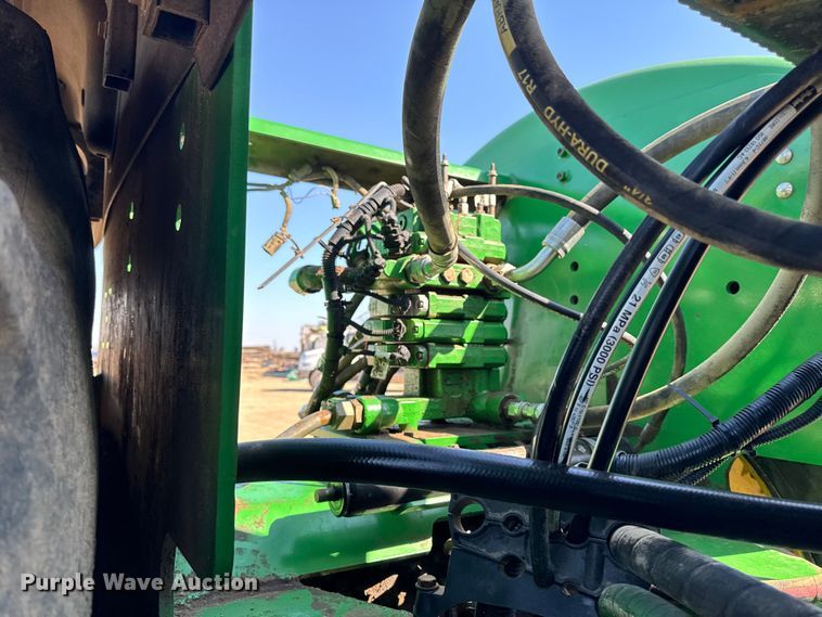 image for item EF2464 2013 John Deere 9560R  Scraper Special 4WD tractor