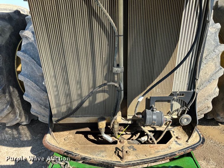 image for item EF2464 2013 John Deere 9560R  Scraper Special 4WD tractor