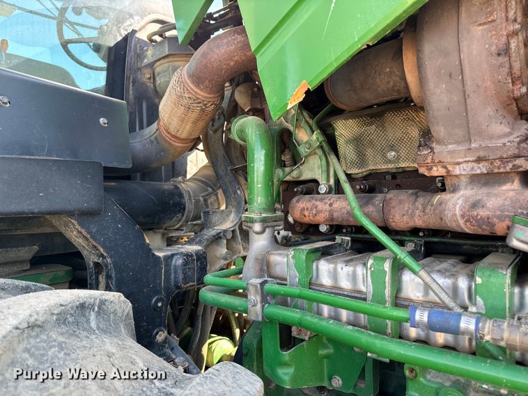 image for item EF2464 2013 John Deere 9560R  Scraper Special 4WD tractor