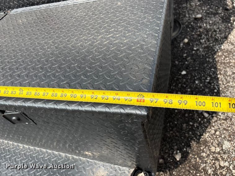 image for item EG1152 1996 Ford L8000 crane truck