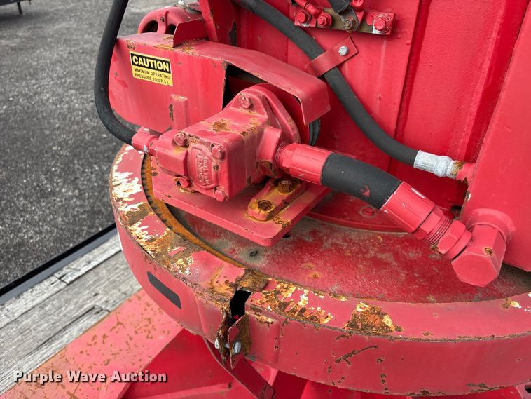 image for item EG1152 1996 Ford L8000 crane truck