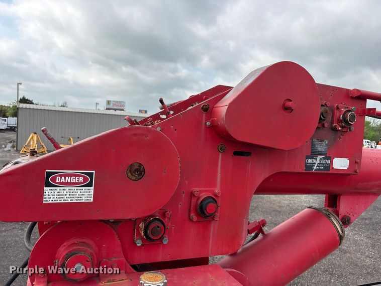 image for item EG1152 1996 Ford L8000 crane truck