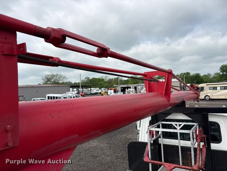 image for item EG1152 1996 Ford L8000 crane truck