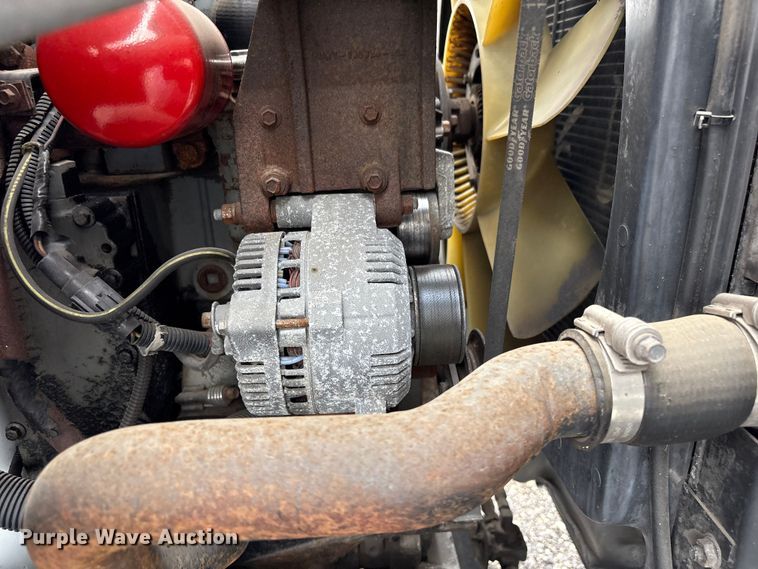 image for item EG1152 1996 Ford L8000 crane truck