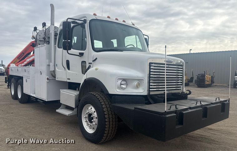 image for item EG2017 2007 Freightliner M2 106 crane truck