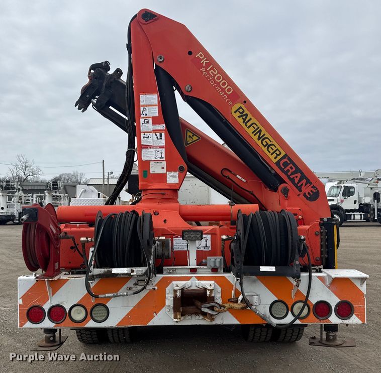 image for item EG2017 2007 Freightliner M2 106 crane truck