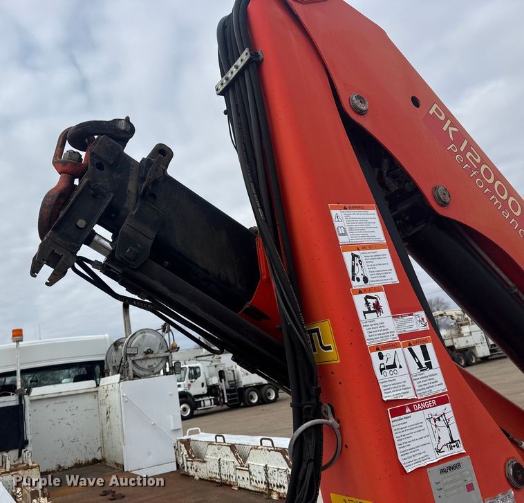 image for item EG2017 2007 Freightliner M2 106 crane truck