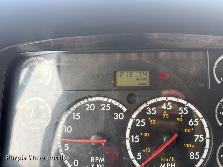 image for item EG2017 2007 Freightliner M2 106 crane truck