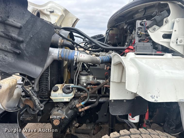 image for item EG2017 2007 Freightliner M2 106 crane truck