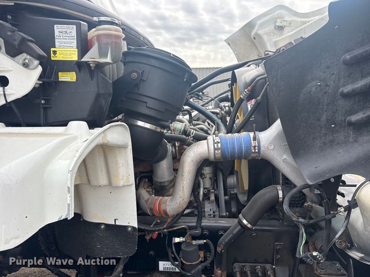 image for item EG2017 2007 Freightliner M2 106 crane truck