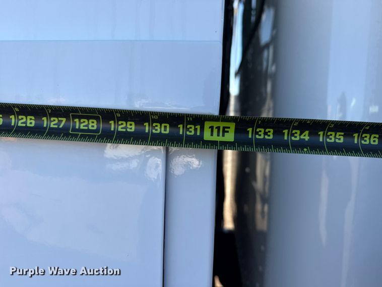 image for item EG2072 2018 Peterbilt 337 utility / service truck