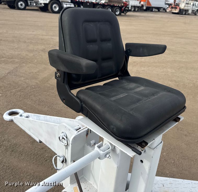 image for item EG2098 1999 TSE International DFT40B reel trailer