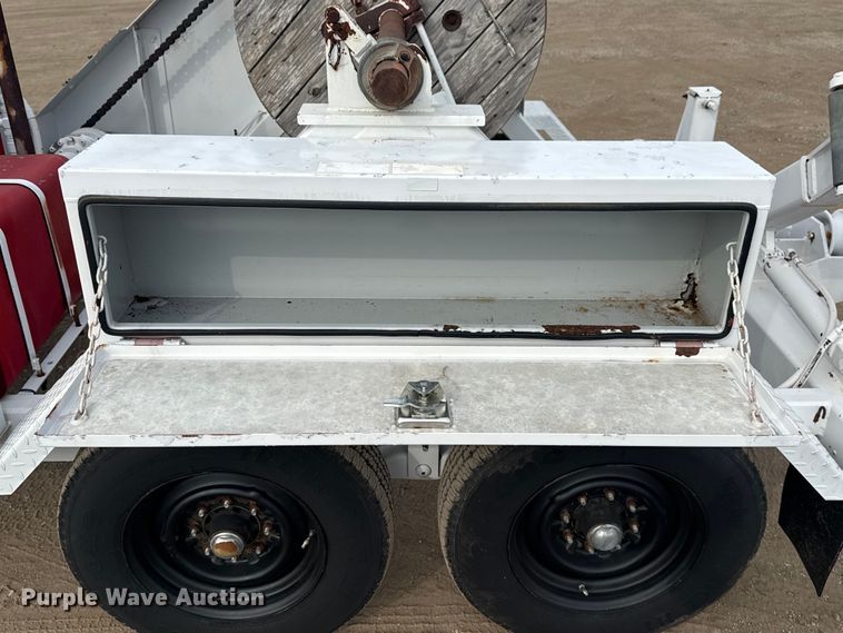 image for item EG2098 1999 TSE International DFT40B reel trailer