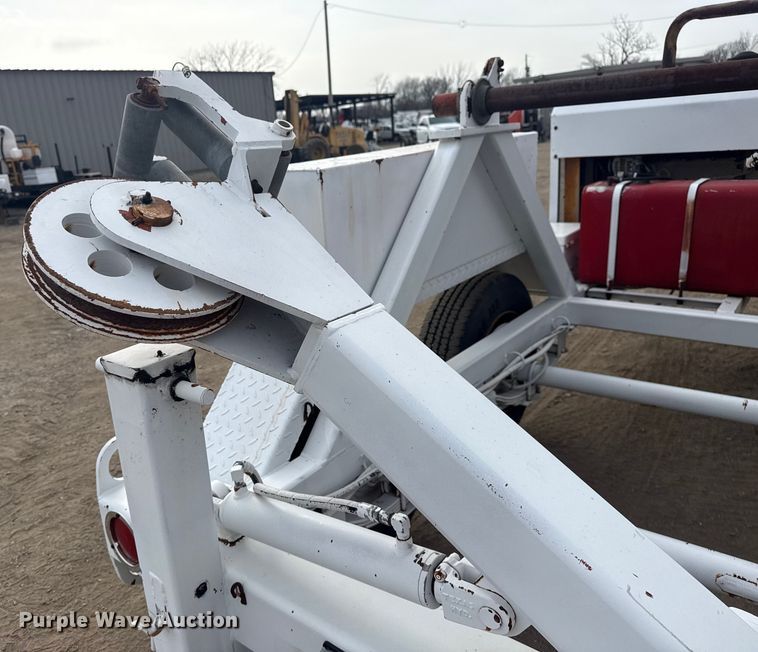 image for item EG2098 1999 TSE International DFT40B reel trailer