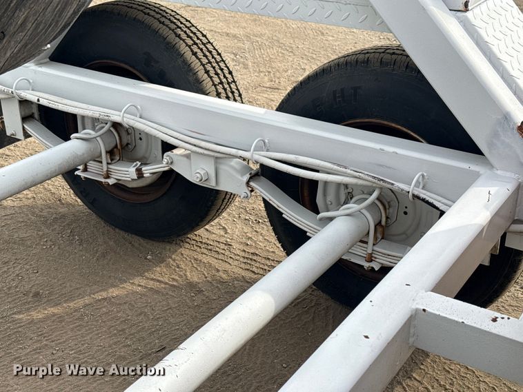 image for item EG2098 1999 TSE International DFT40B reel trailer