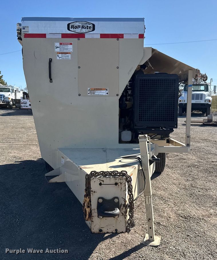 image for item EG2107 2015 Finn MB50-02A hydroseeder