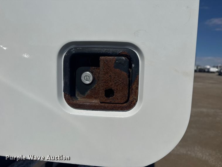 image for item EG2124 2013 Mack GU713 vacuum truck