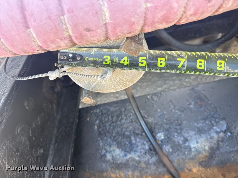 image for item EG2124 2013 Mack GU713 vacuum truck