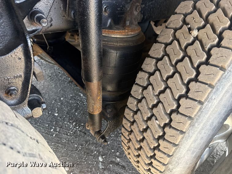 image for item EG2124 2013 Mack GU713 vacuum truck