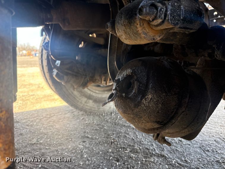 image for item EG2124 2013 Mack GU713 vacuum truck