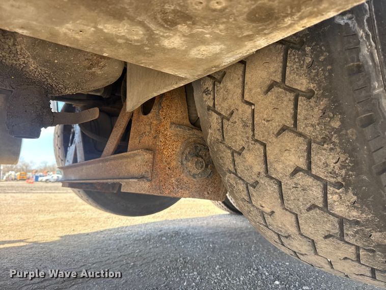 image for item EG2124 2013 Mack GU713 vacuum truck