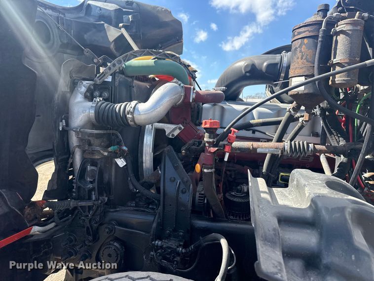 image for item EG2124 2013 Mack GU713 vacuum truck