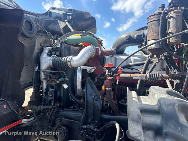 image for item EG2124 2013 Mack GU713 vacuum truck