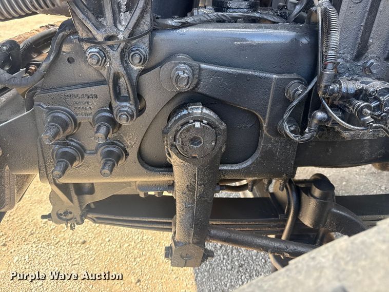 image for item EG2124 2013 Mack GU713 vacuum truck