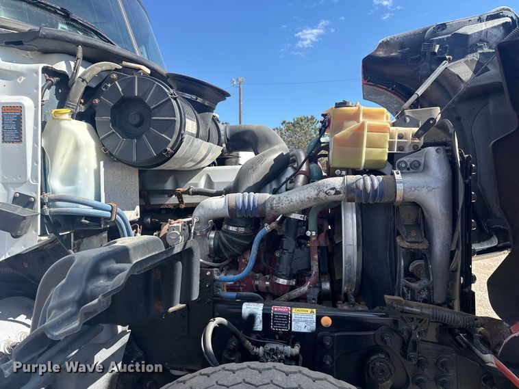 image for item EG2124 2013 Mack GU713 vacuum truck