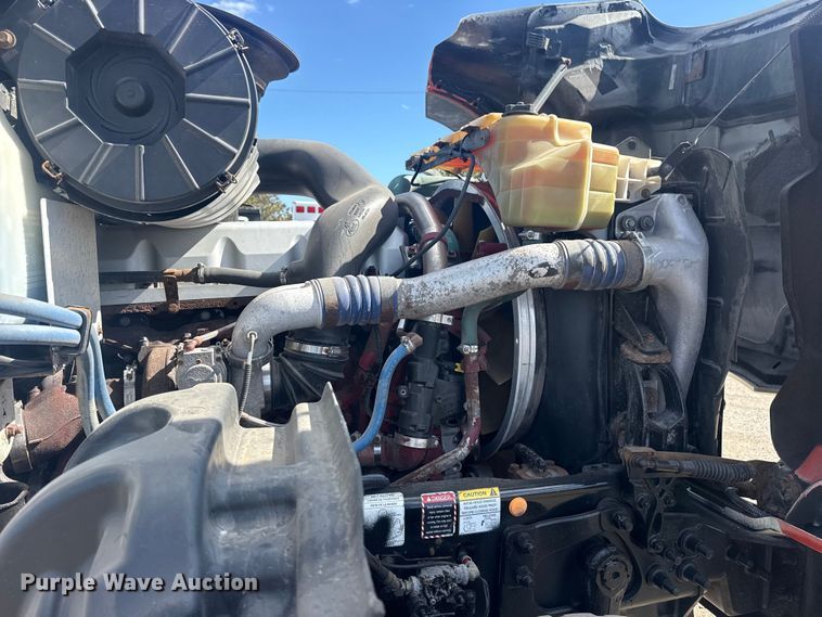 image for item EG2124 2013 Mack GU713 vacuum truck