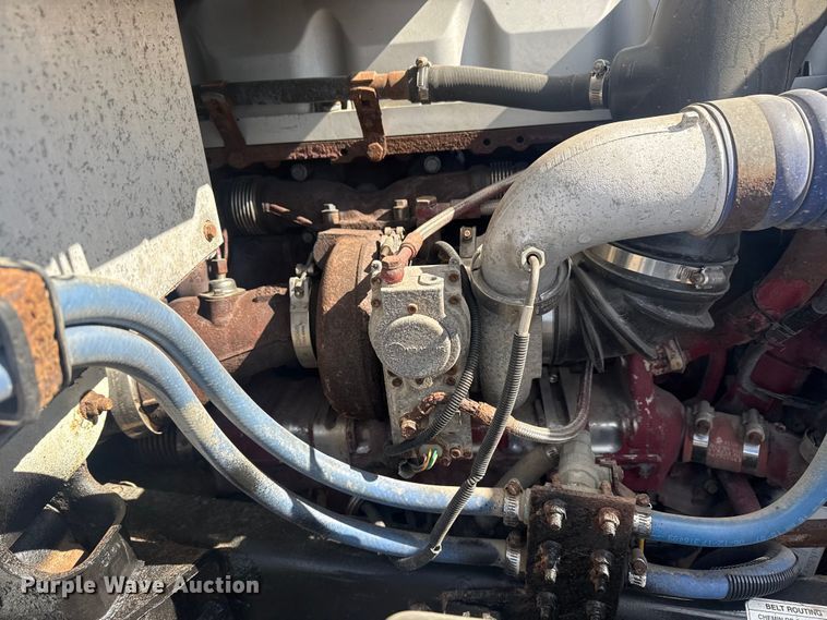 image for item EG2124 2013 Mack GU713 vacuum truck