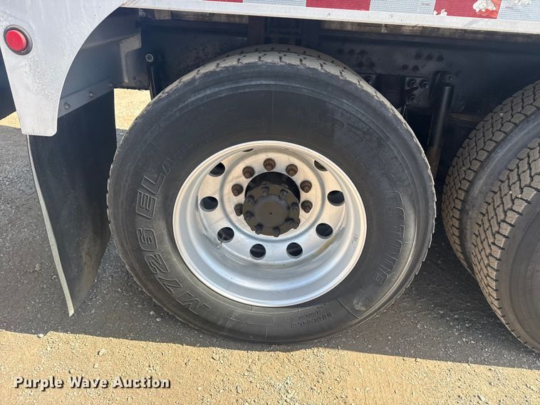 image for item EG2124 2013 Mack GU713 vacuum truck