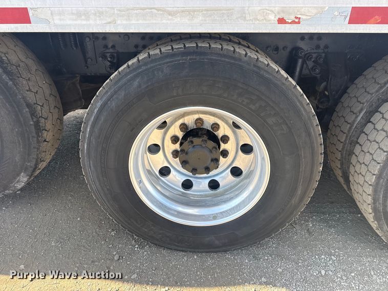 image for item EG2124 2013 Mack GU713 vacuum truck