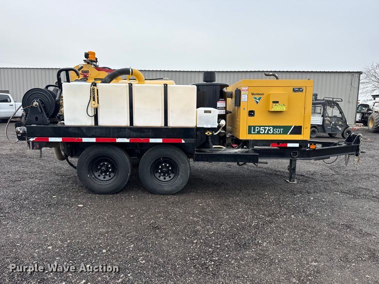 image for item EG2166 2022 Vermeer LP573 SDT vacuum excavator