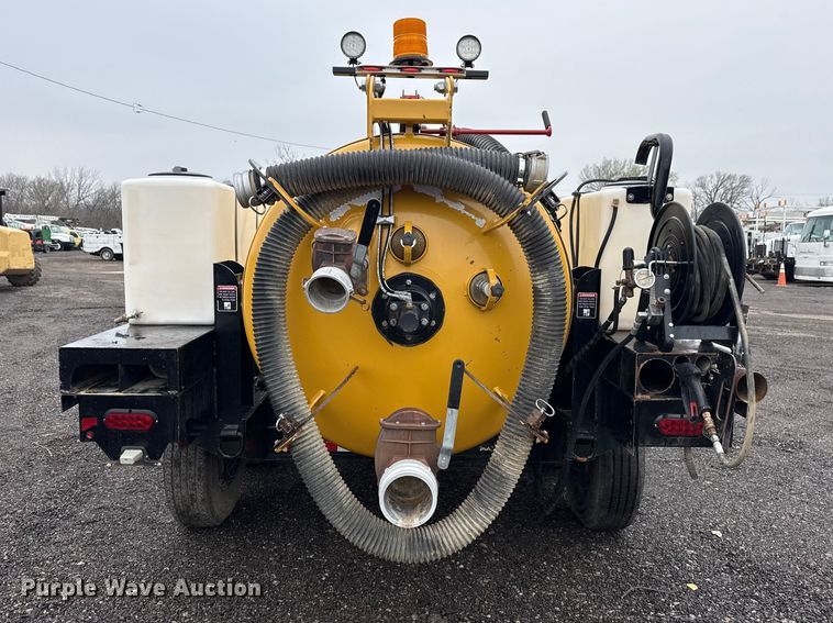 image for item EG2166 2022 Vermeer LP573 SDT vacuum excavator