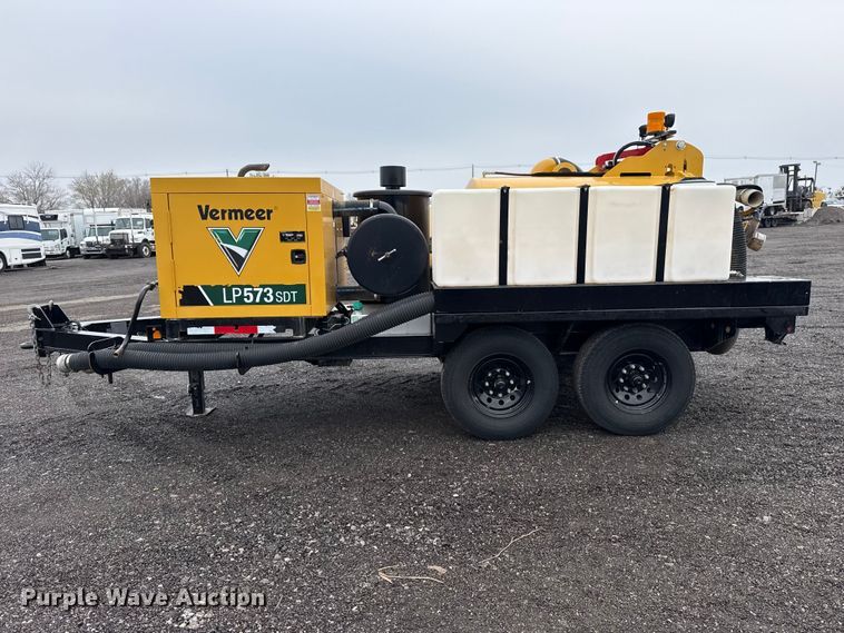 image for item EG2166 2022 Vermeer LP573 SDT vacuum excavator