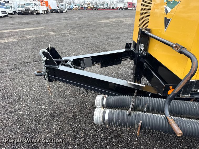 image for item EG2166 2022 Vermeer LP573 SDT vacuum excavator