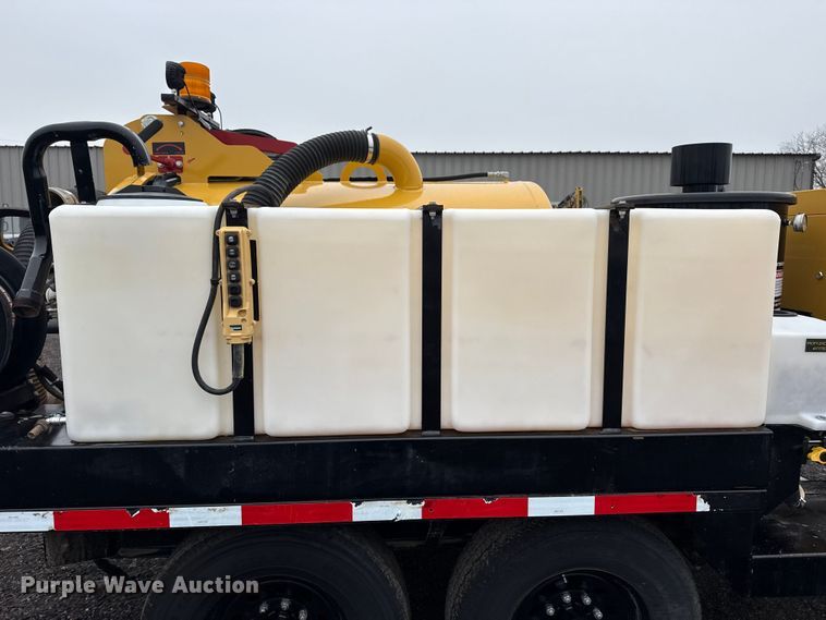 image for item EG2166 2022 Vermeer LP573 SDT vacuum excavator