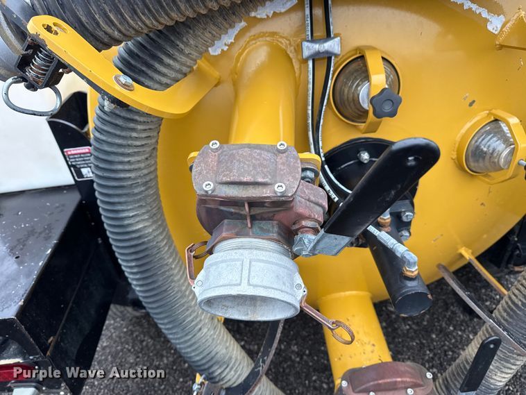 image for item EG2166 2022 Vermeer LP573 SDT vacuum excavator