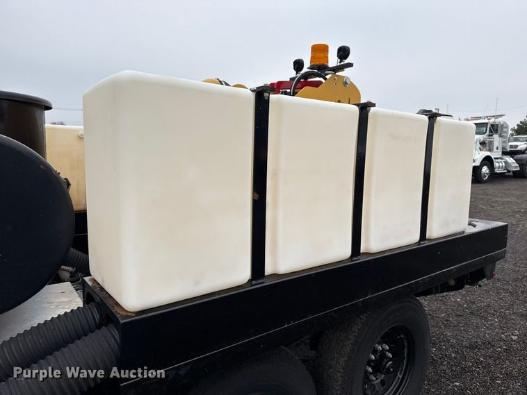 image for item EG2166 2022 Vermeer LP573 SDT vacuum excavator