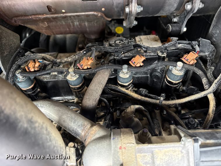 image for item EG2166 2022 Vermeer LP573 SDT vacuum excavator