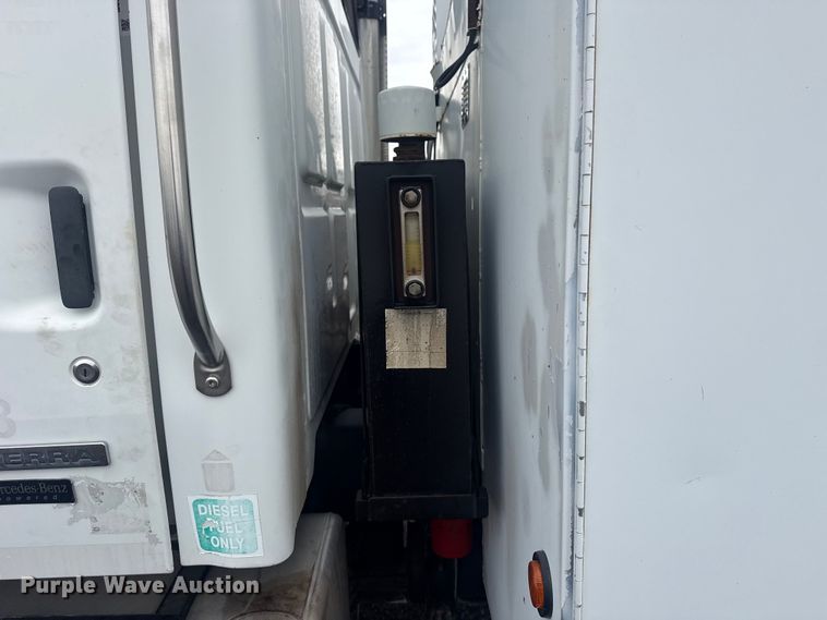 image for item EG8840 2007 Sterling  Acterra utility / service truck