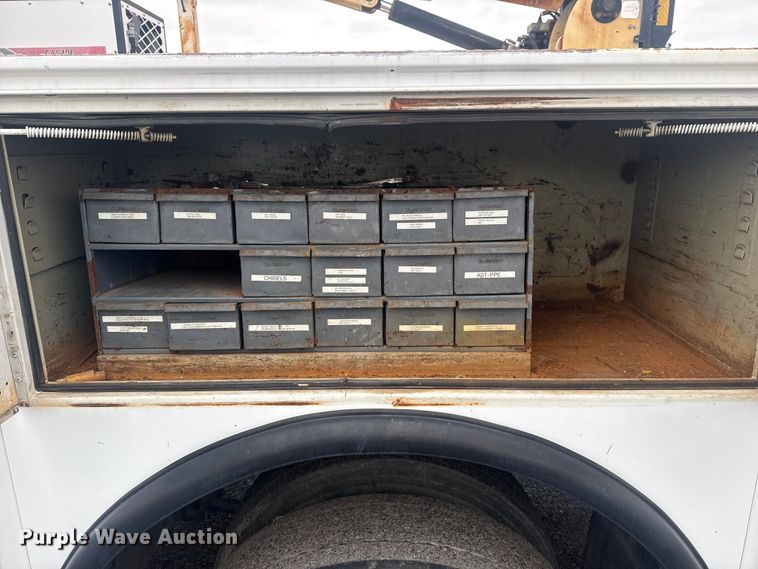 image for item EG8840 2007 Sterling  Acterra utility / service truck