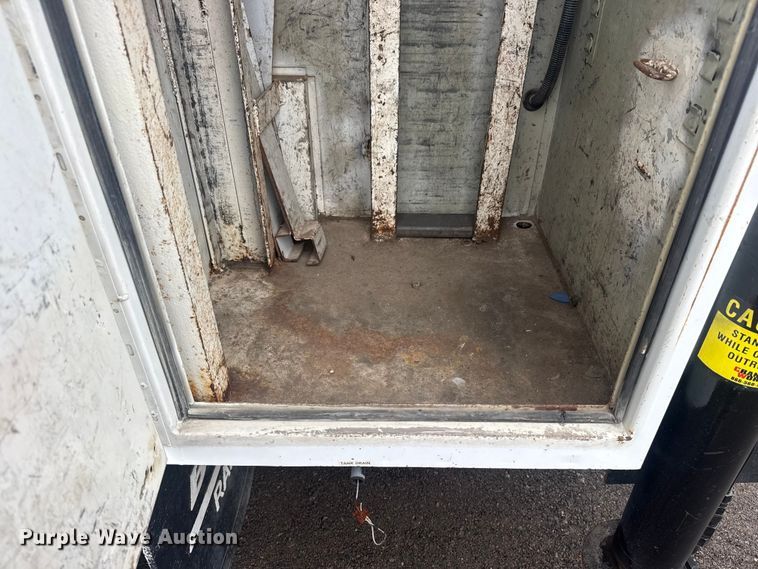 image for item EG8840 2007 Sterling  Acterra utility / service truck