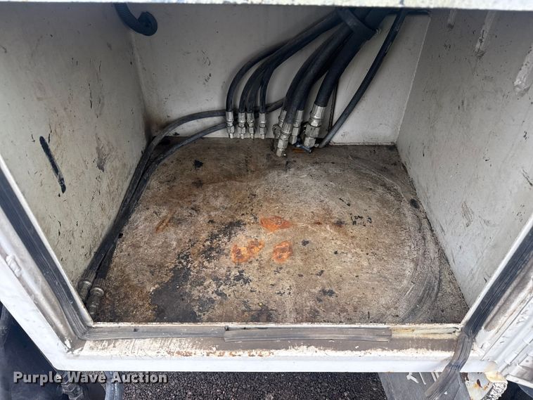 image for item EG8840 2007 Sterling  Acterra utility / service truck