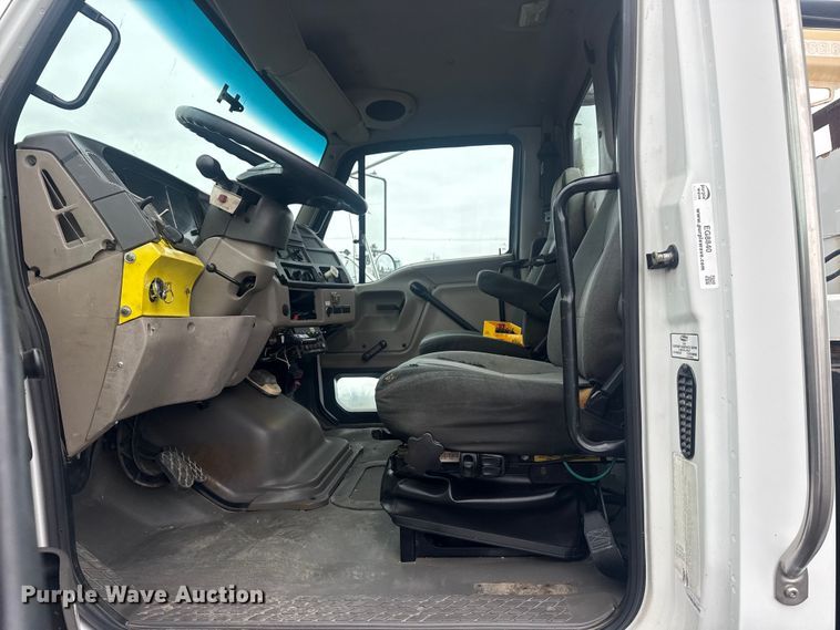 image for item EG8840 2007 Sterling  Acterra utility / service truck