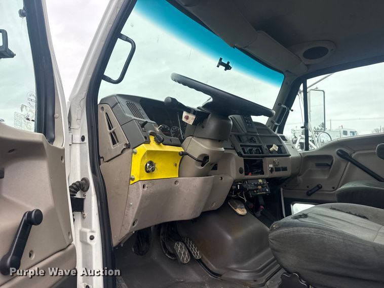 image for item EG8840 2007 Sterling  Acterra utility / service truck