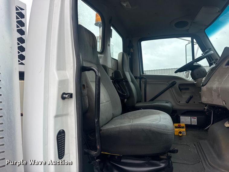 image for item EG8840 2007 Sterling  Acterra utility / service truck