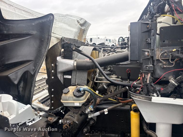 image for item EG8840 2007 Sterling  Acterra utility / service truck