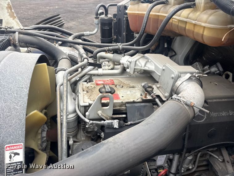 image for item EG8840 2007 Sterling  Acterra utility / service truck